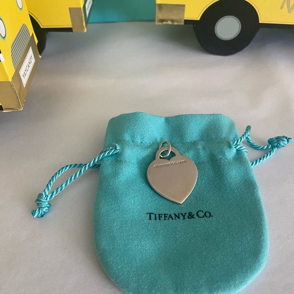 Tiffany & Co. Love You Charm/Pendant - Picture 4 of 5